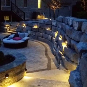 Retaining Wall With Lights